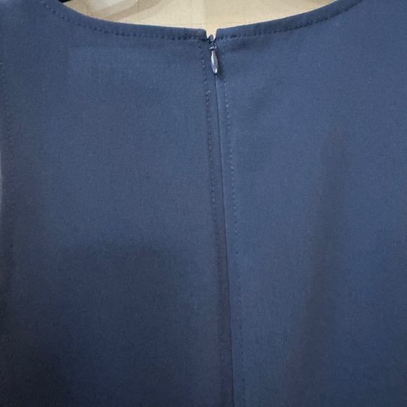 Cinq a Sept Catriona Navy Halter Sheath Cocktail Dress-pleated bottom-size 12 - Picture 6 of 6